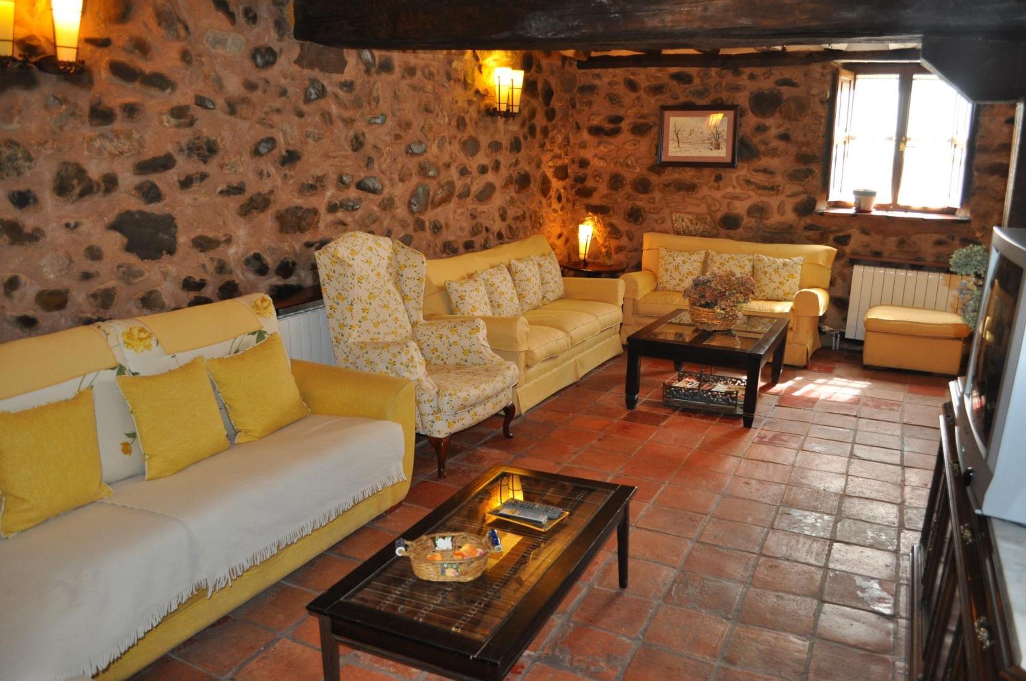 Hostal La Cuculla Ezcaray Exterior foto