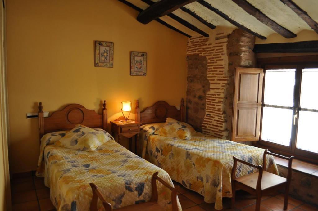 Hostal La Cuculla Ezcaray Habitación foto